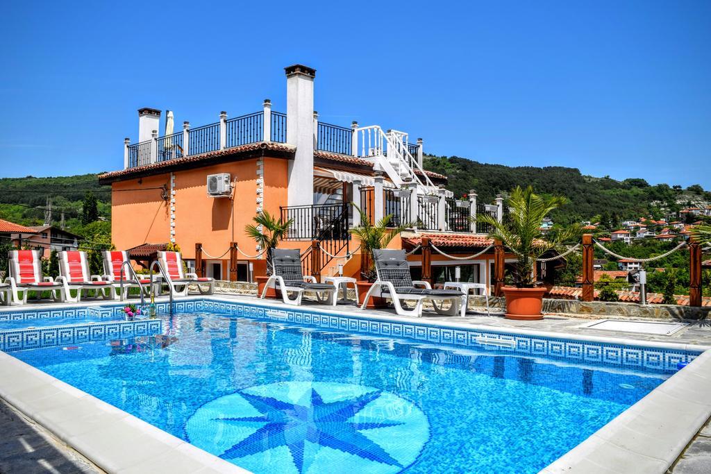 Boutique Villa Rosa Dei Venti Балчик Экстерьер фото