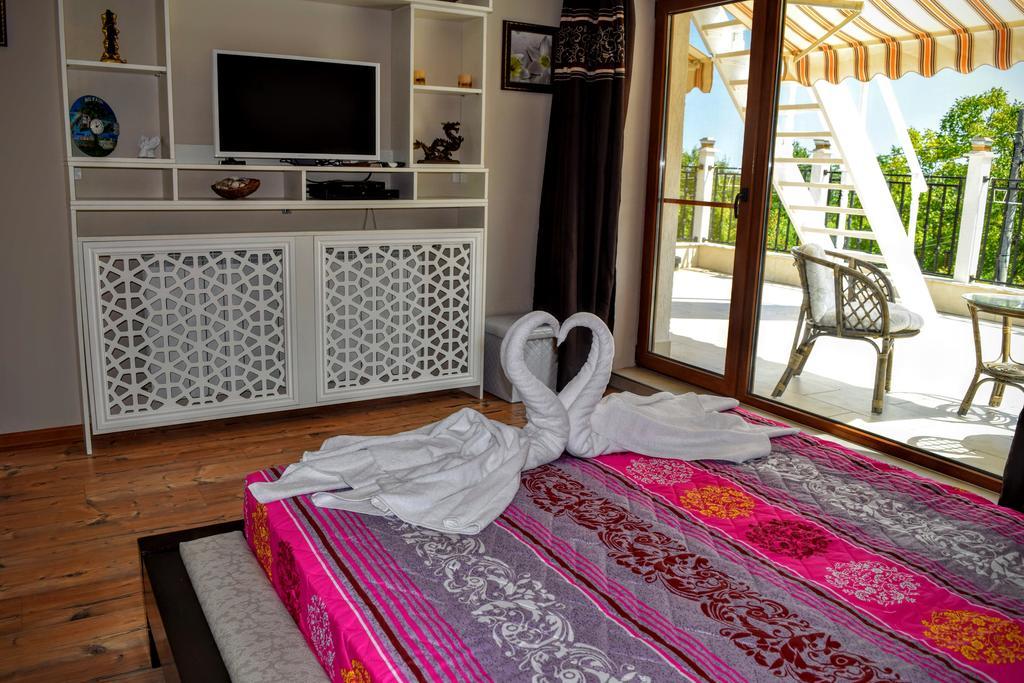 Boutique Villa Rosa Dei Venti Балчик Экстерьер фото